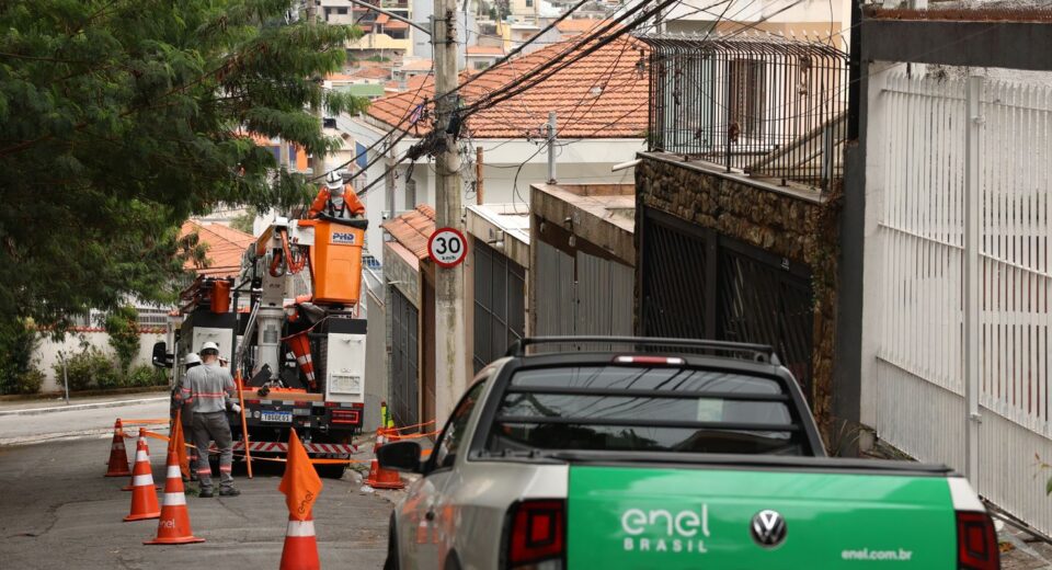 Governo de SP, prefeitura e MME pedem rompimento do contrato com Enel