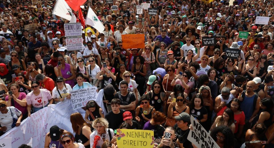 Basta ao Feminicídio é o grito do Levante de Mulheres em São Paulo