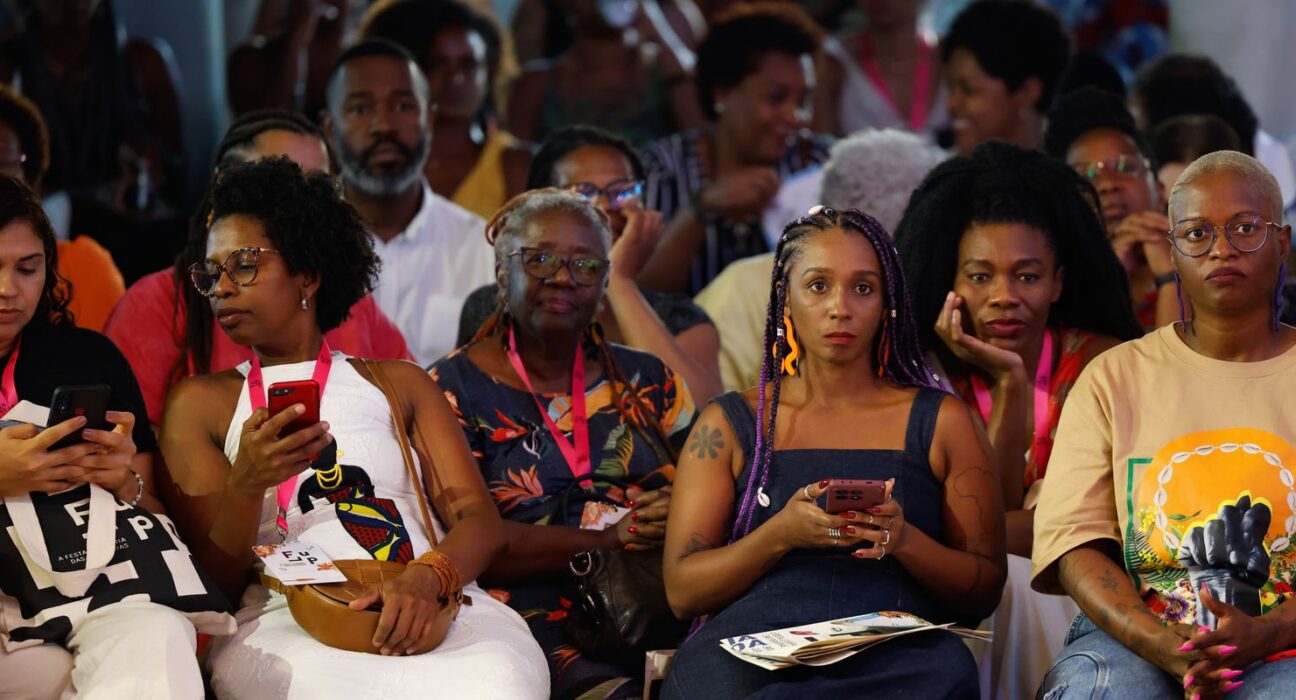Pesquisa da Flup mostra força da literatura nas periferias do Rio