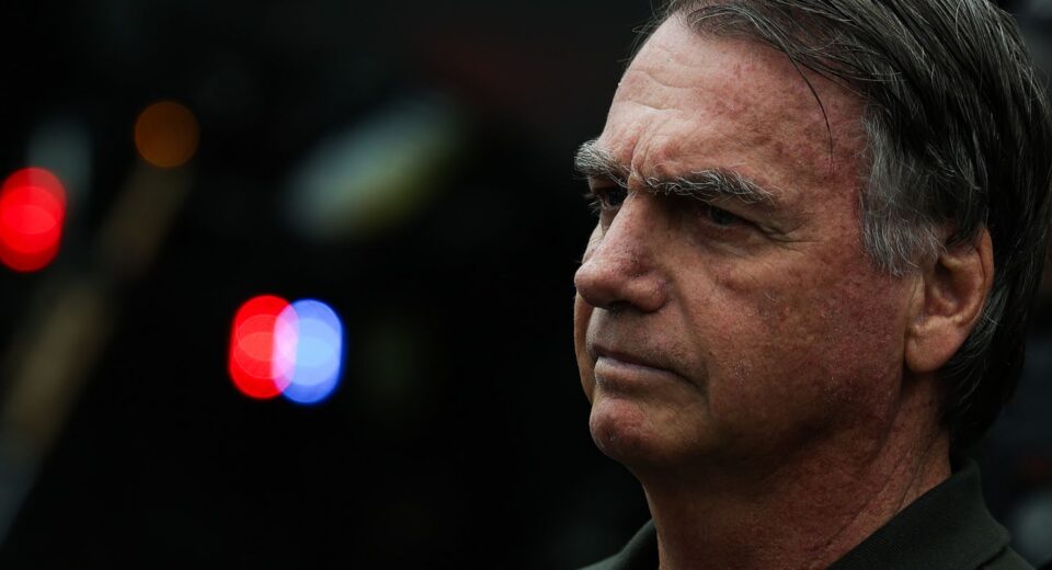 Bolsonaro passará por perícia médica na próxima quarta-feira