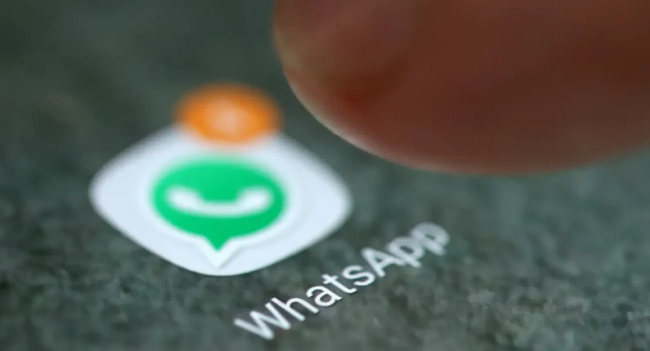 Brasileiro está falando menos de política no WhatsApp, mostra estudo