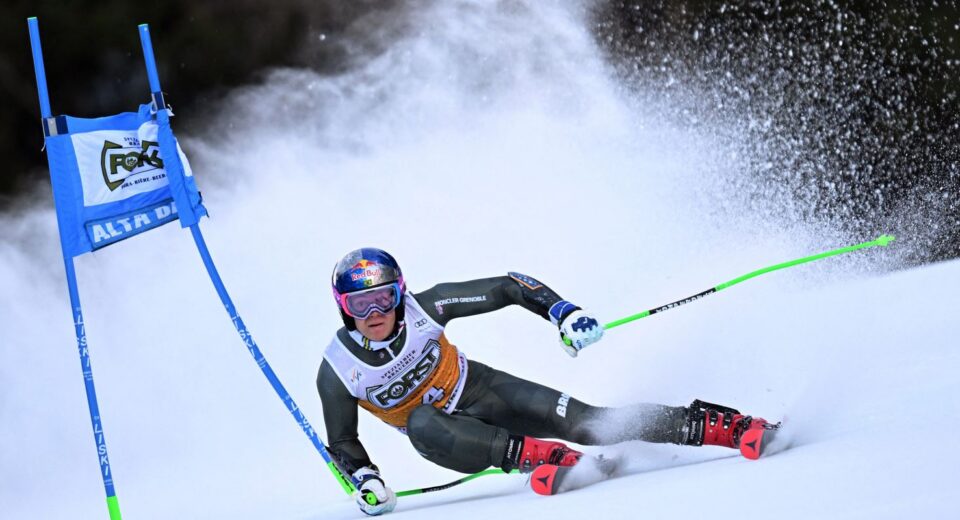 Lucas Pinheiro é prata em etapa da Copa do Mundo de Esqui Alpino