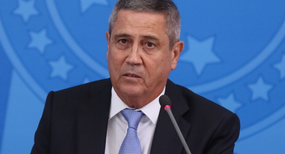 Defesa de Braga Netto recorre ao plenário do STF contra condenação