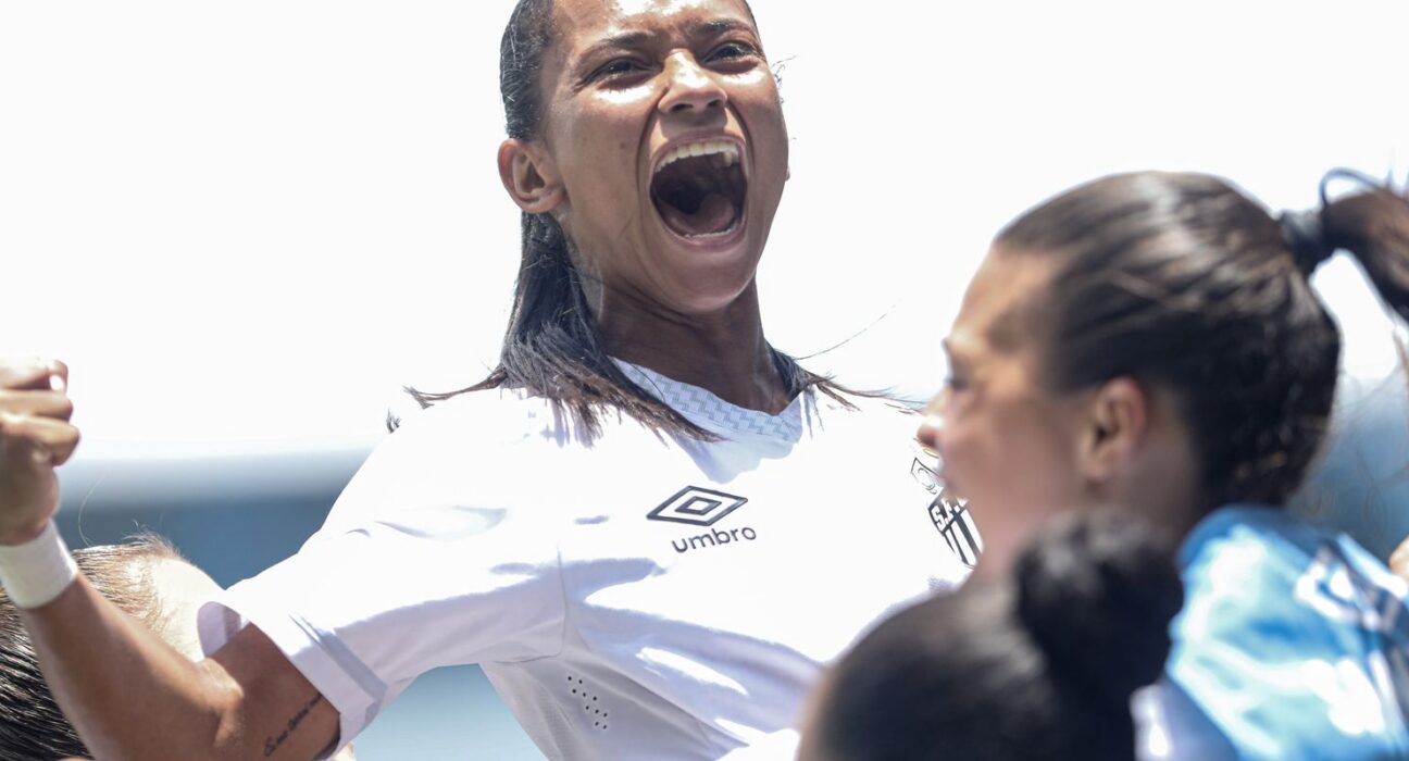 Goleadas e penalidades definem semifinalistas da Copinha Feminina