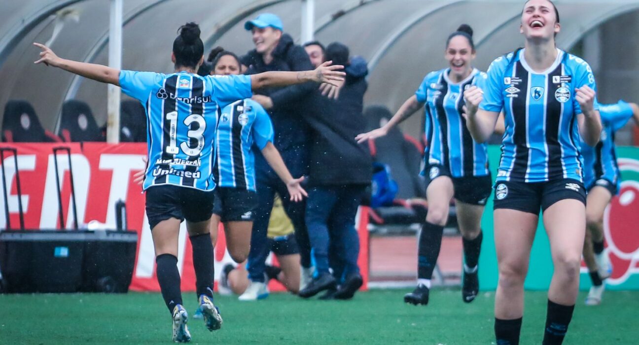 Com emoção, Grêmio e Flamengo avançam à final da Copinha Feminina