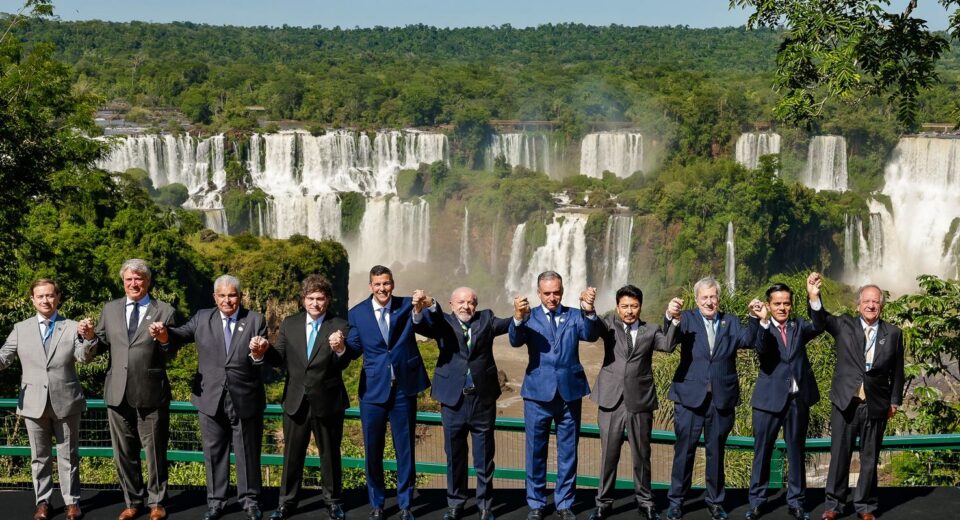 Acordo UE-Mercosul será assinado mesmo com oposição francesa, diz Lula