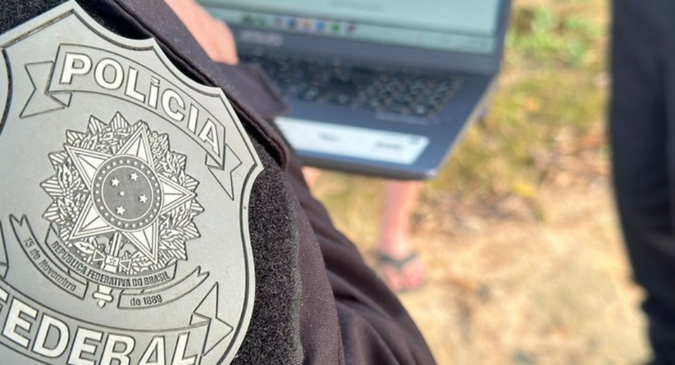 PF faz operação contra vazamento de fotos íntimas e abuso sexual