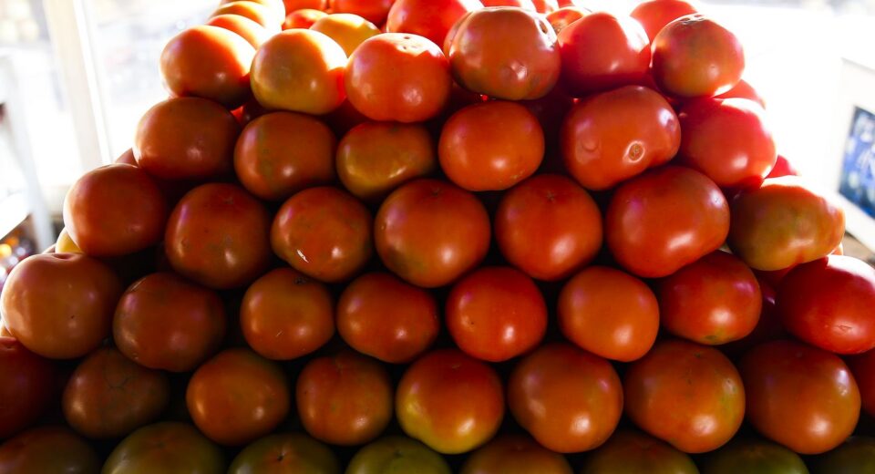 Inflação da comida em casa cai 0,2% em novembro, sexto recuo seguido