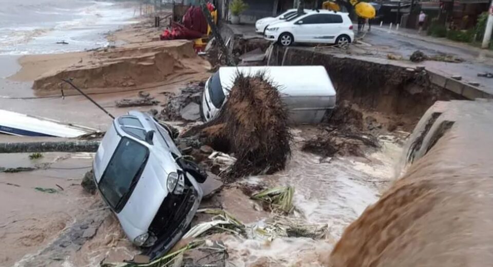 Duas pessoas morrem em Ilhabela devido às chuvas fortes