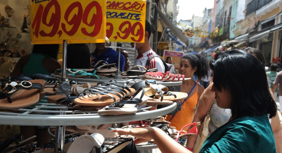 Brasil registra recorde com 4,6 milhões de pequenos negócios em 2025