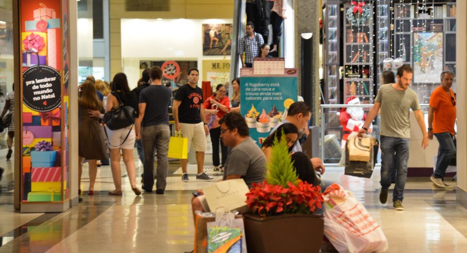 Ano eleitoral não impede redução da jornada de trabalho, diz ministro