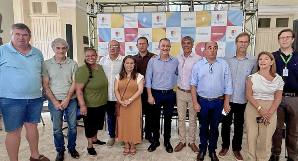 Governo federal compra R$ 4 milhões em suco de pêssego do RS