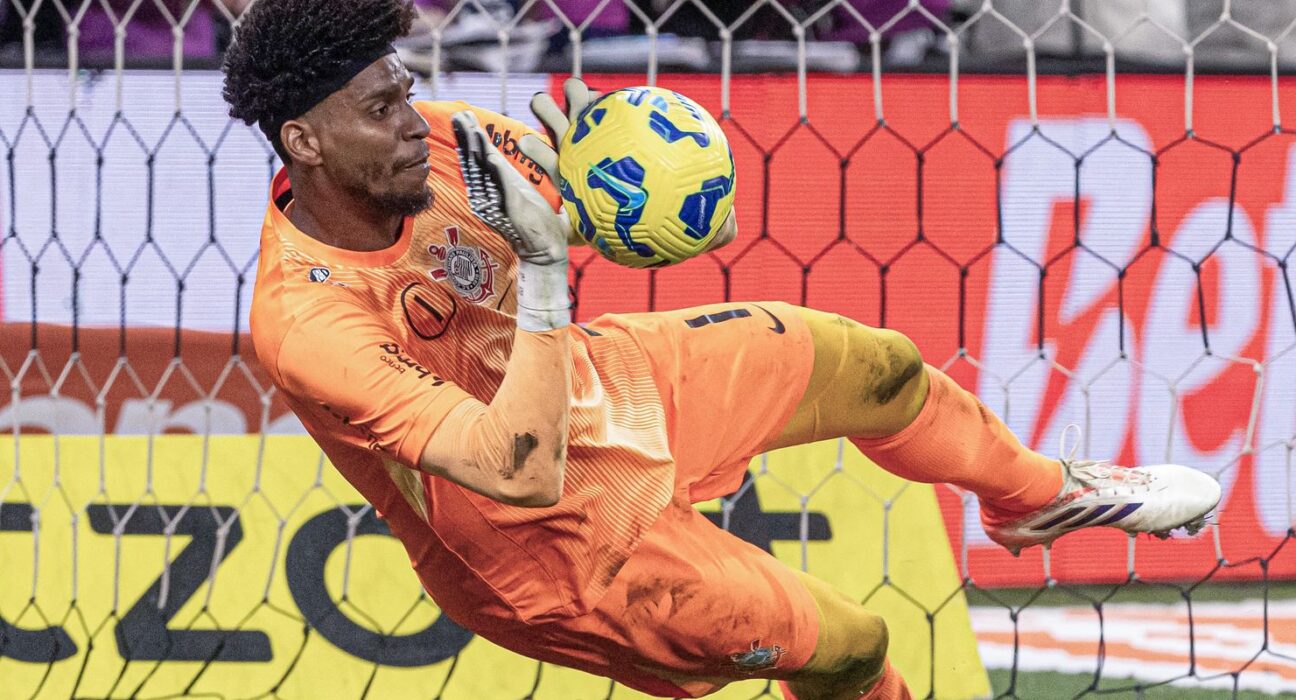 Corinthians e Vasco avançam nos pênaltis e decidem a Copa do Brasil