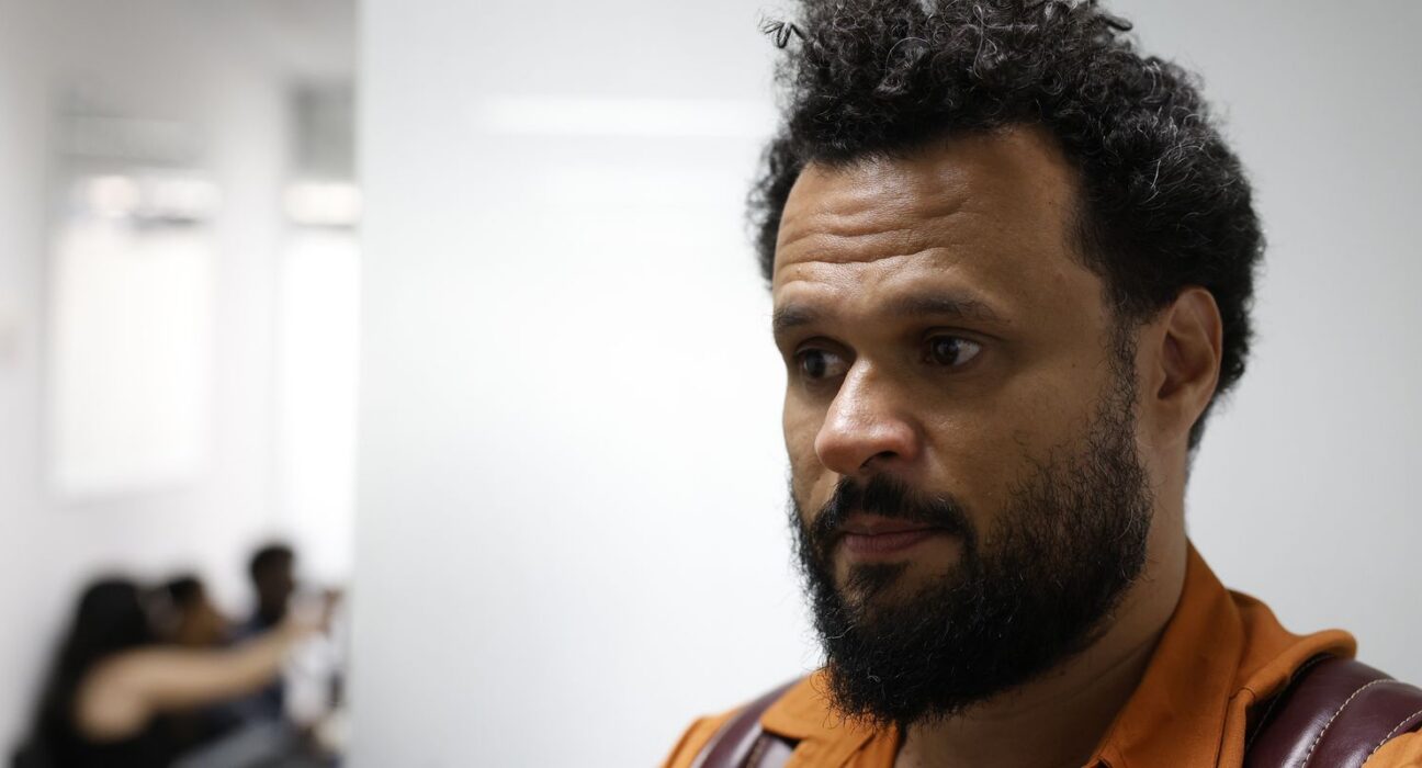 Pesquisador da Uerj defende monitoramento da trajetória de ex-cotistas