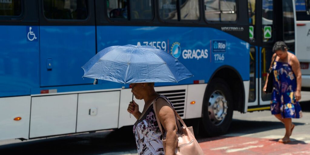 Calor pode aumentar risco de casos de AVC, alerta médico