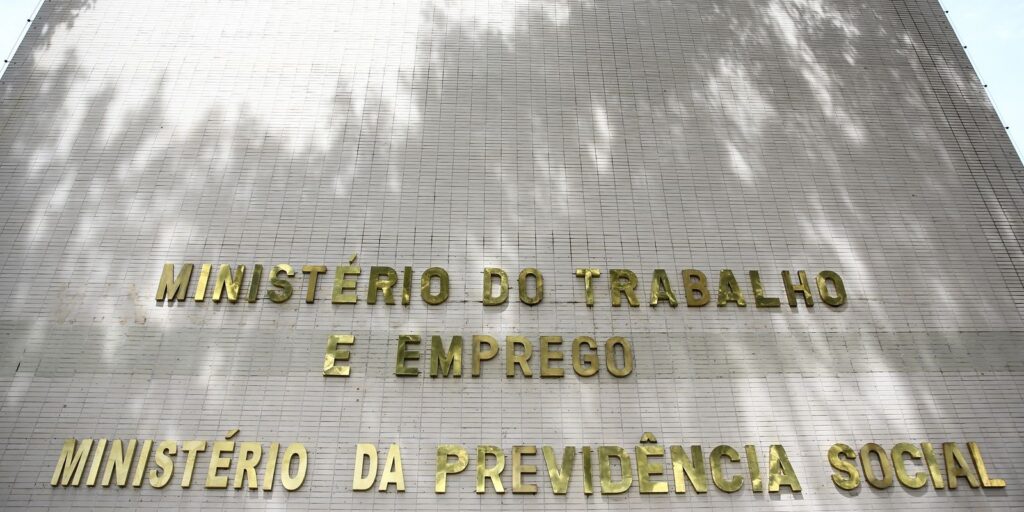 Secretário-executivo do Ministério da Previdência tem prisão decretada