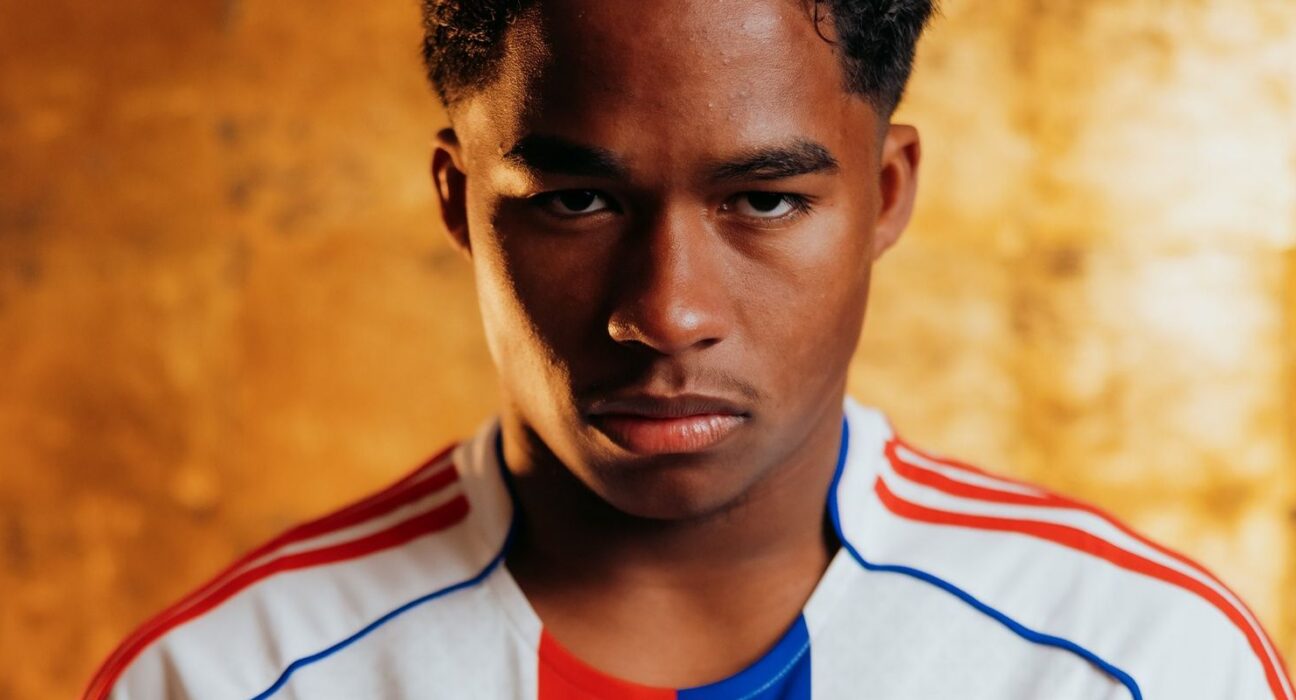 Lyon anuncia contratação por empréstimo do atacante Endrick