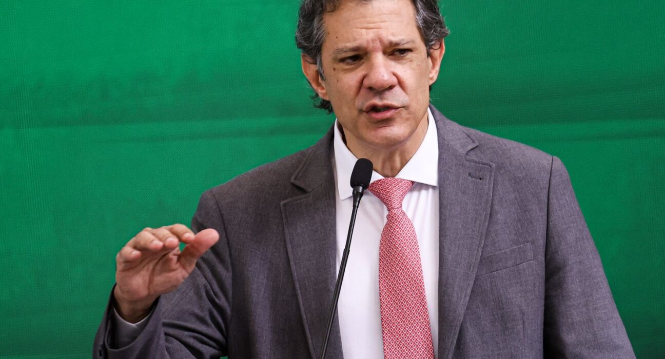 Orçamento de 2026 precisa de R$ 20 bi para ser fechado, diz Haddad