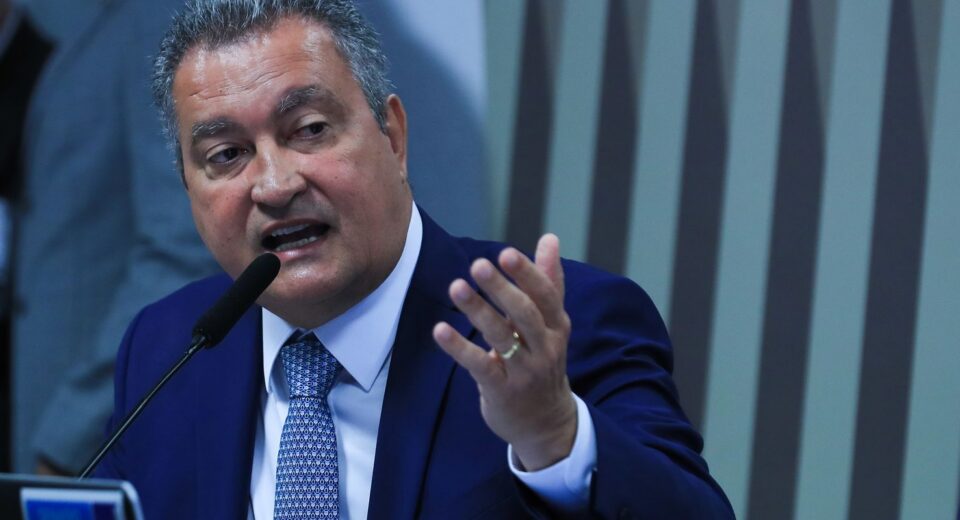 Agenda econômica e social do governo priorizou maioria, diz Rui Costa