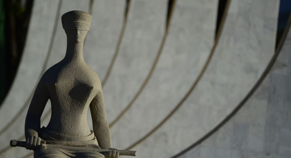 STF derruba tese do marco temporal para demarcação de terras indígenas