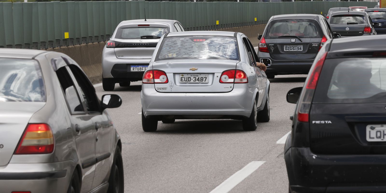 Prefeitura de São Paulo suspende rodízio de carros neste fim de ano