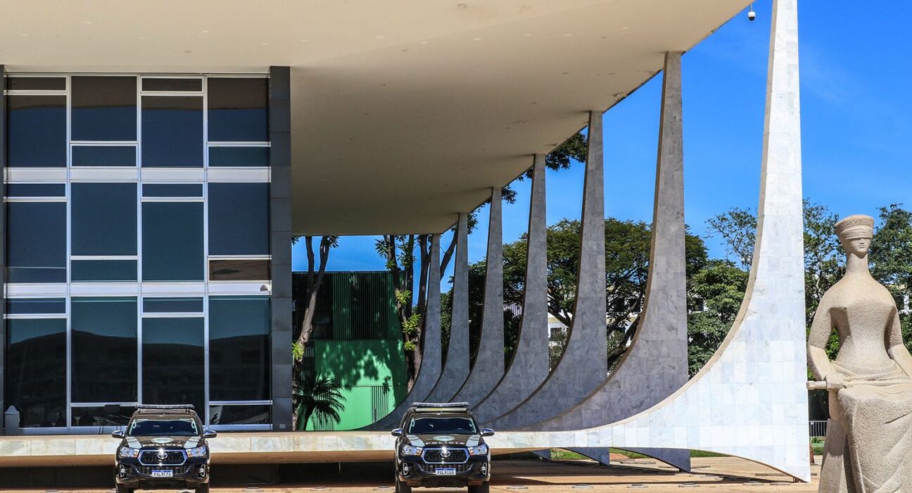 PGR descarta ilicitude e arquiva pedido para investigar Moraes