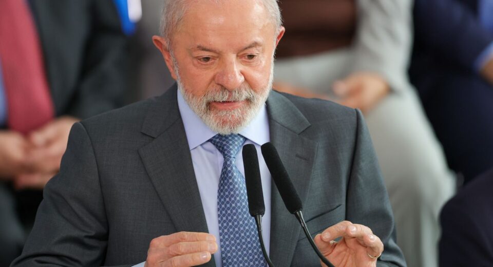 Lula diz que indicação de Messias não deve ser problema político