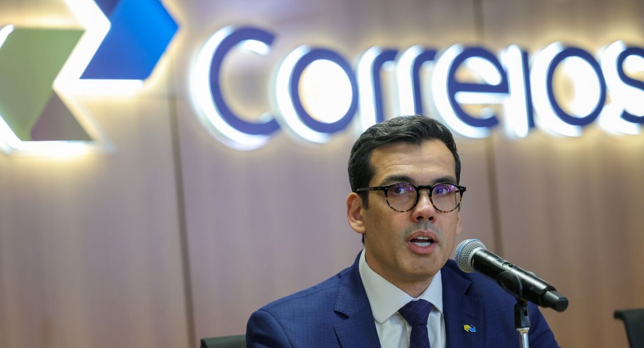 Correios prevê fechar mil agências e 15 mil demissões voluntárias