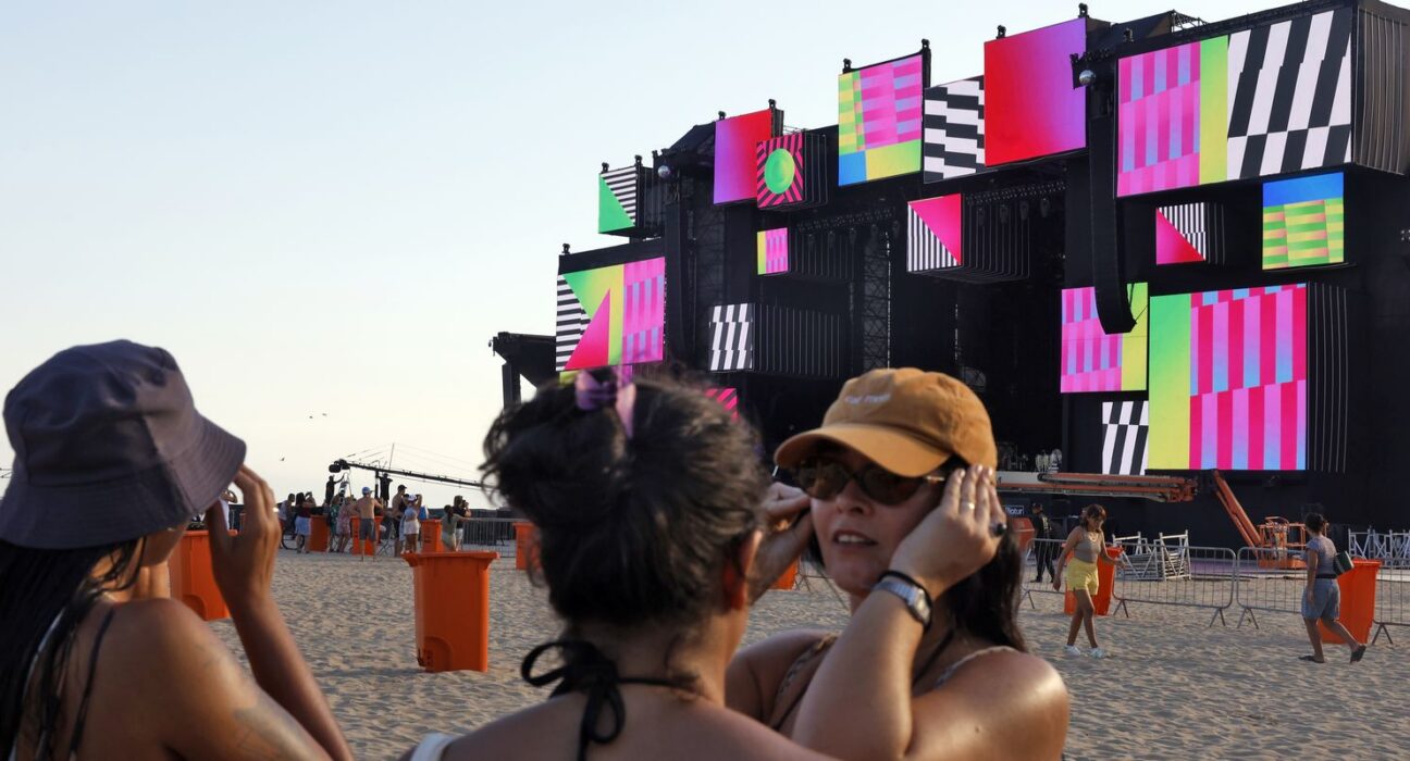 Copacabana já vive clima de expectativa para a festa da virada