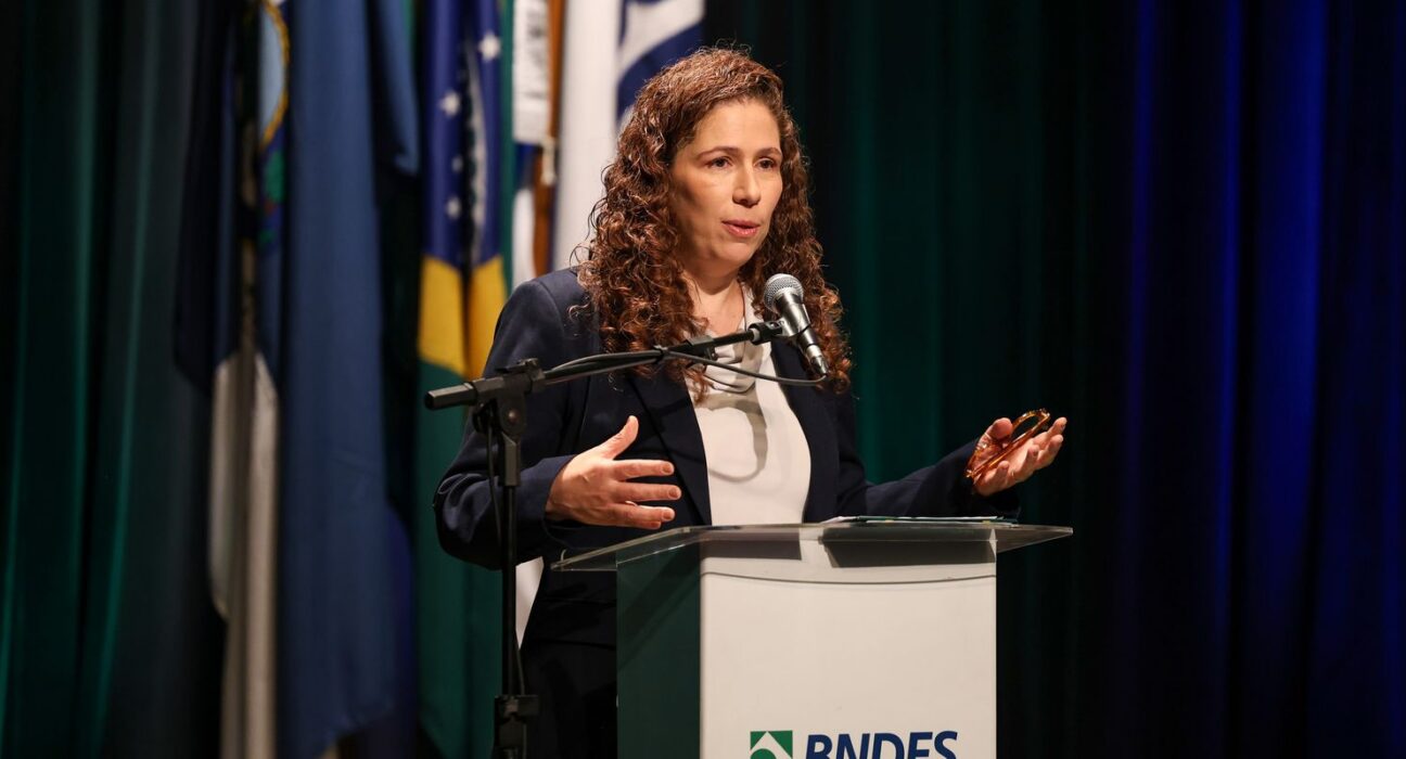 “Estatais não são peso, são patrimônio”, defende ministra da Gestão