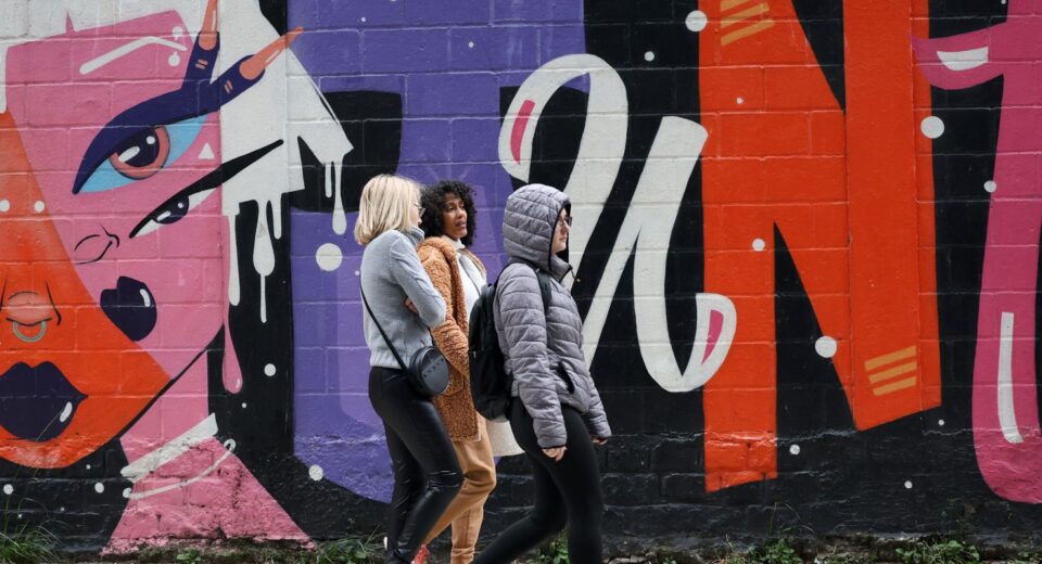 Frente fria avança por SP e deve trazer ventos fortes