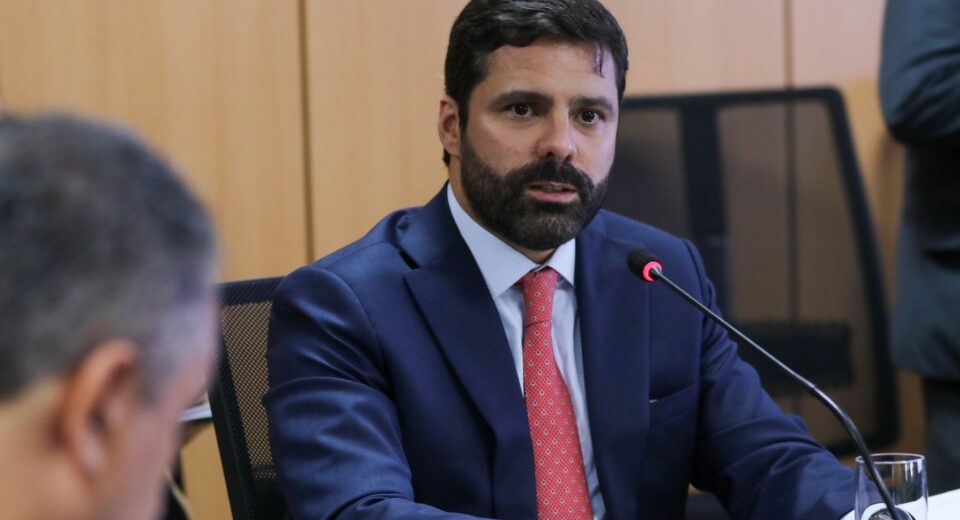 Secretário executivo é nomeado ministro interino da Justiça