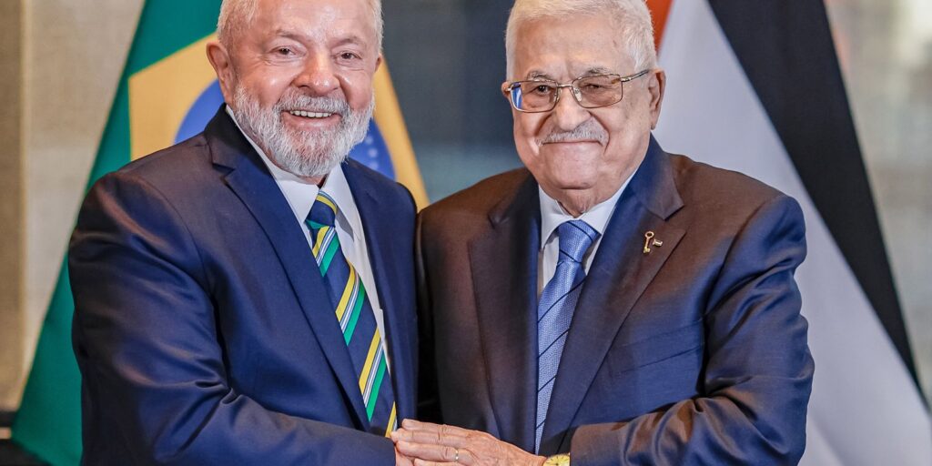 Plano de paz em Gaza é tema de telefonema entre Lula e Mahmoud Abbas