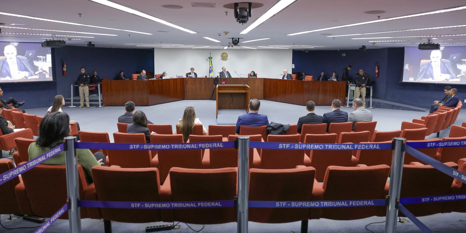 Moraes autoriza coronel da trama golpista a reduzir pena com leitura