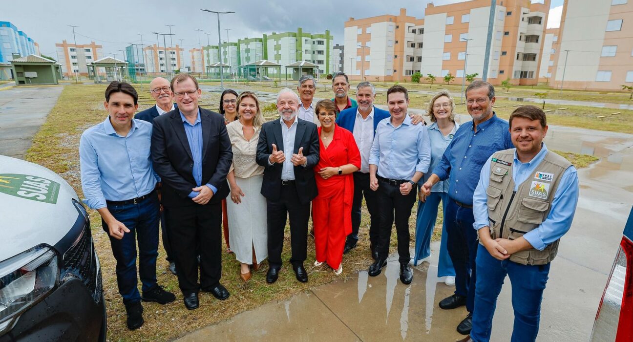 Lula entrega 1.276 unidades do Minha Casa, Minha Vida no RS