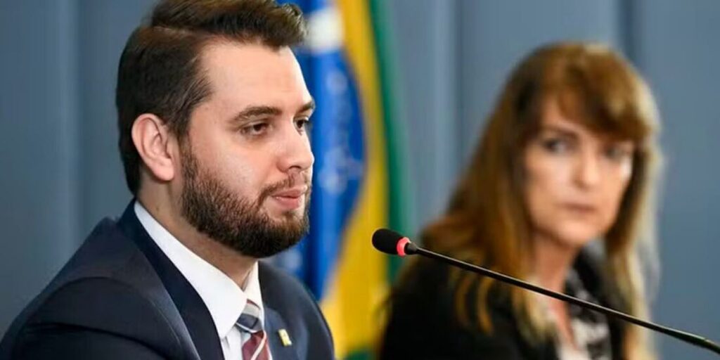 STF mantém prisão de Filipe Martins após audiência de custódia