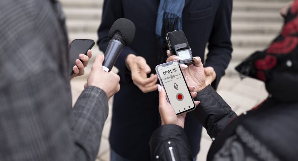 Profissão multimídia prejudica jornalista e radialista, diz sindicato