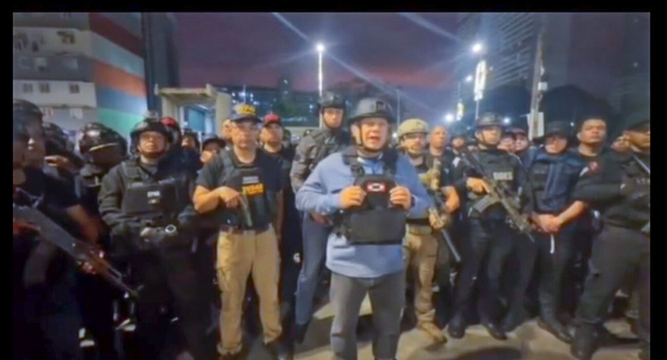 Nº 2 do chavismo pede calma ao povo venezuelano após ataques dos EUA