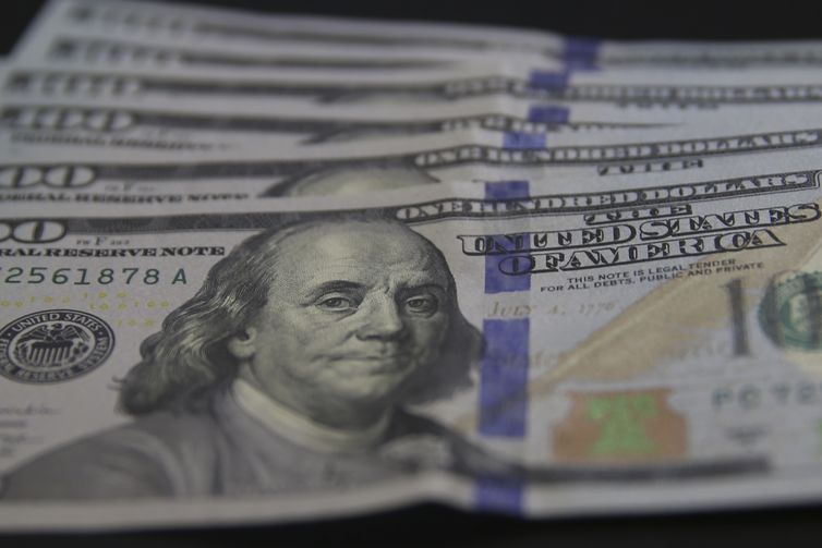 Dólar
Foto: Valter Campanato/Agência Brasil/Arquivo