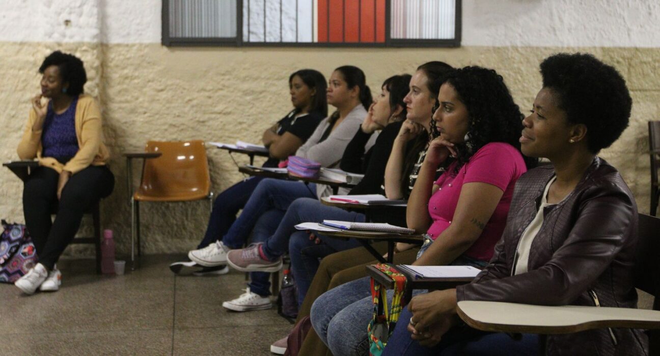 Rede de Cursinhos Populares tem inscrições abertas até 27 de fevereiro