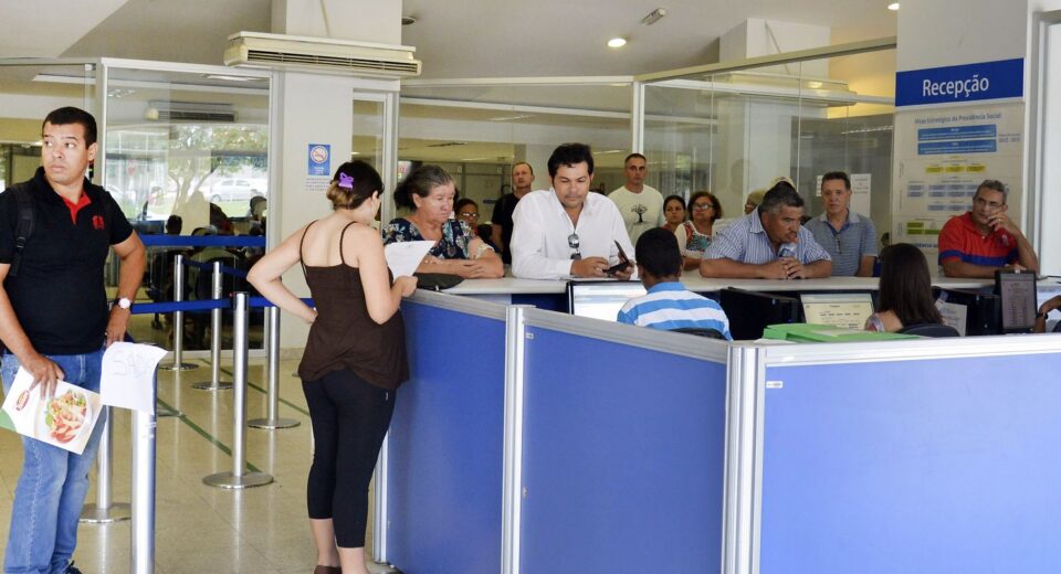 INSS terá fila nacional para reduzir tempo de espera