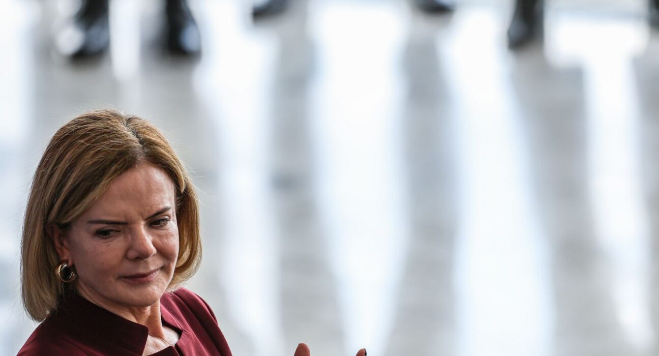 Fim da escala 6x1: governo pode enviar projeto para agilizar aprovação