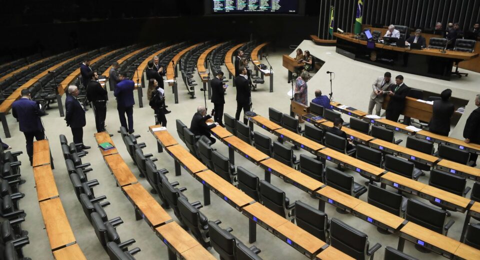 Edital para policial legislativo da Câmara sai em janeiro, diz Motta