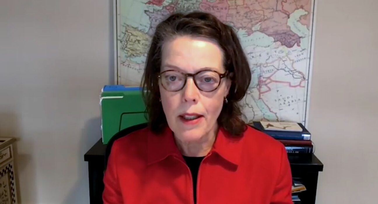 Ação de Trump é tapa na cara das leis internacionais, diz especialista