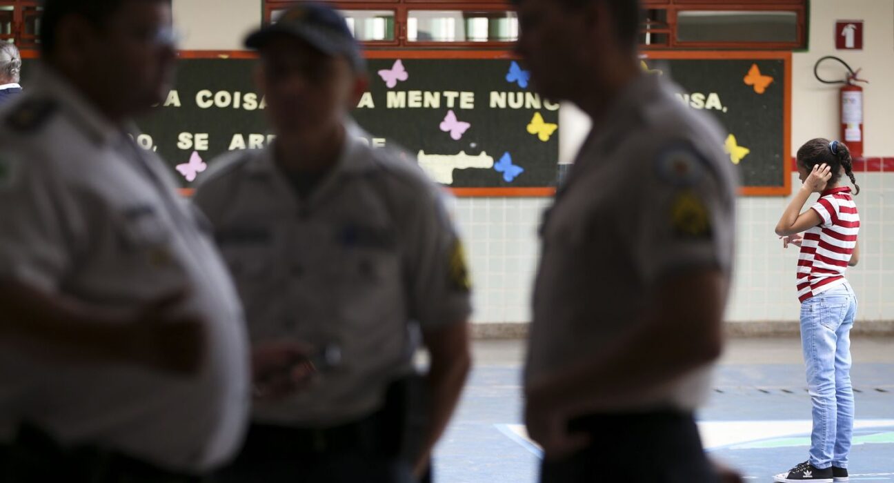PGR dá aval a escolas cívico-militares paulistas, mas não a pagamentos