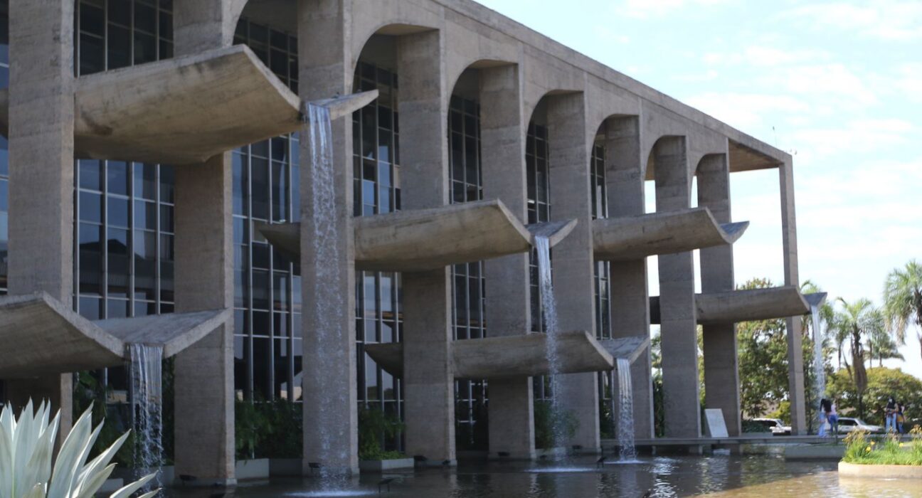 Ministério estabelece normas para uso de informações criminais no país