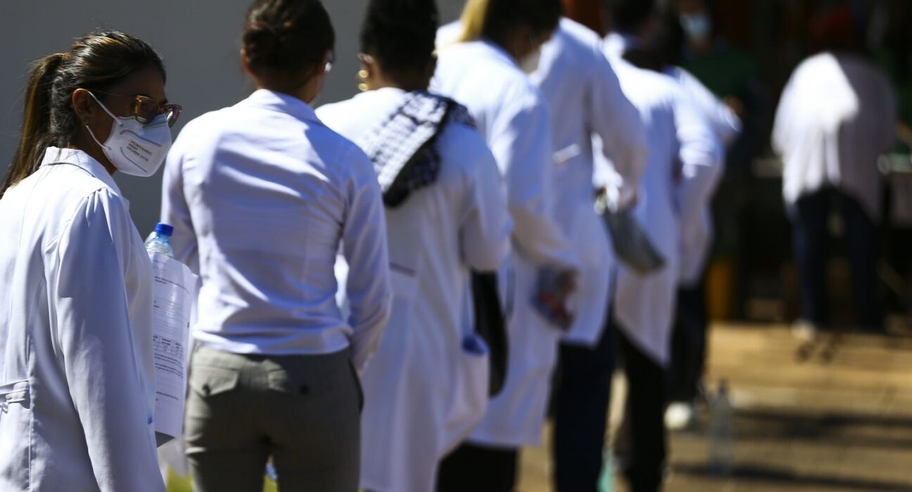 Enamed: Veja cursos de medicina que terão sanções por desempenho ruim