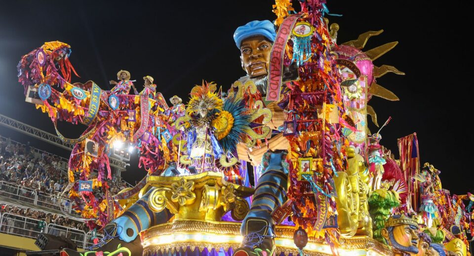 Governo do Rio libera R$ 40 milhões para escolas do Grupo Especial