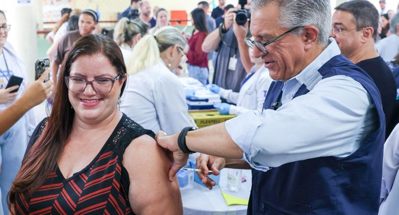 Botucatu inicia vacinação contra dengue com imunizante do Butantan