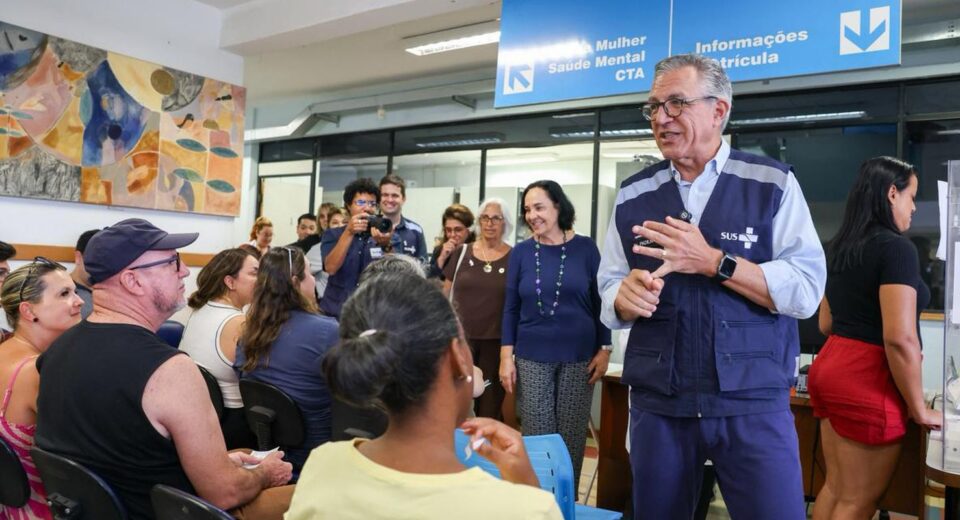 SUS vai vacinar profissionais de saúde contra dengue em fevereiro